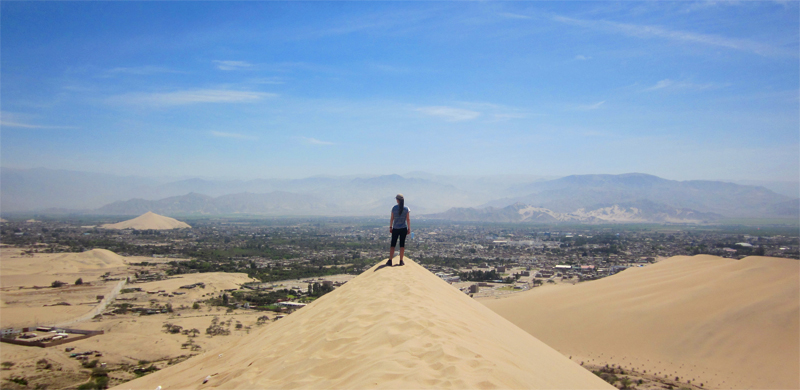Huacachina Oasis in Perú