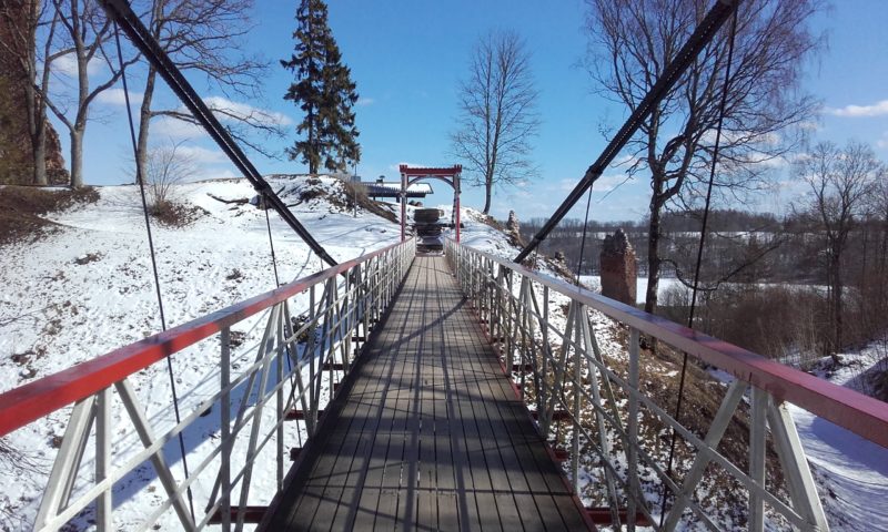 Puente colgante de Viljandi