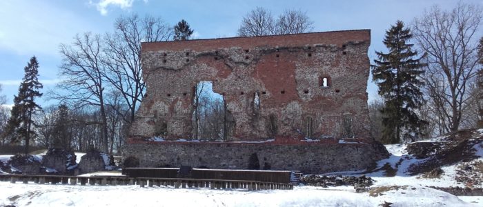 Ruinas del Castillo de Viljandi