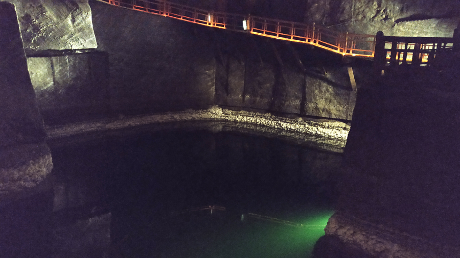 Piscina de agua de la Grotta